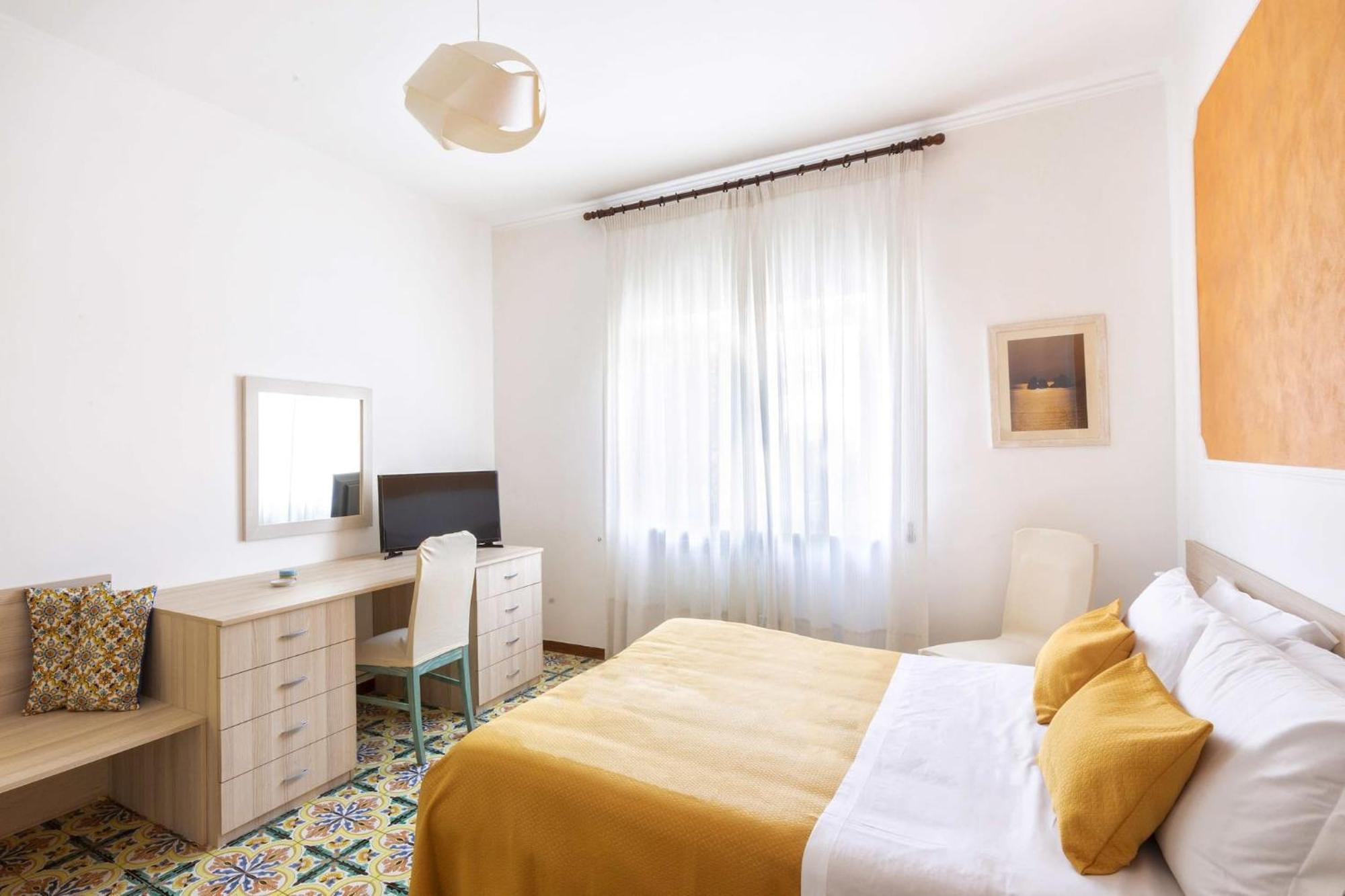 Sorrentovibes - Modern Apartment With Terrace, Swimming Pool&Tennis Kültér fotó