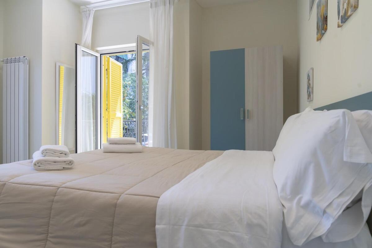 Sorrentovibes - Modern Apartment With Terrace, Swimming Pool&Tennis Kültér fotó