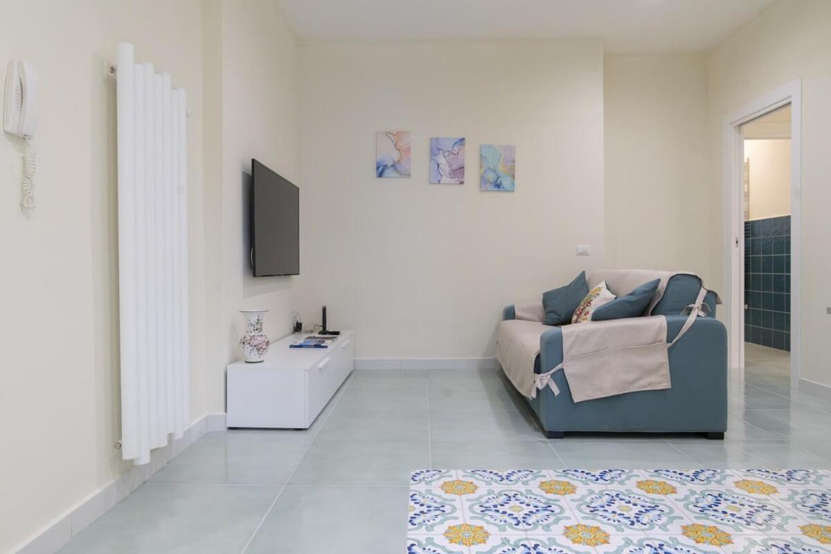 Sorrentovibes - Modern Apartment With Terrace, Swimming Pool&Tennis Kültér fotó
